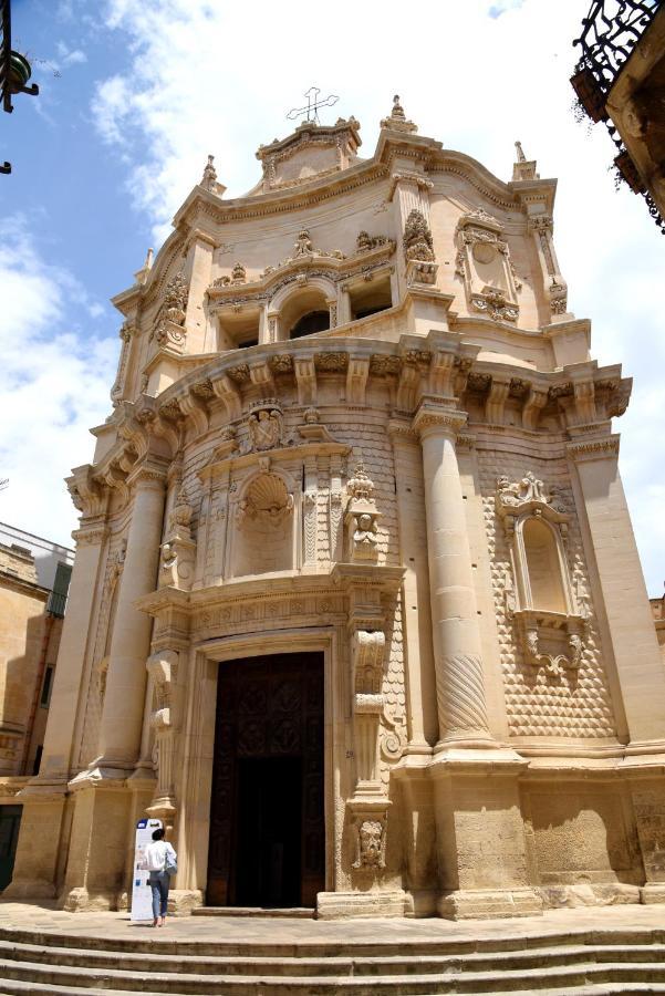 Li Frati Suite Lecce Exterior foto